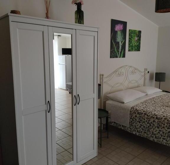 مبيت وإفطار Supramurgia Agribistrot