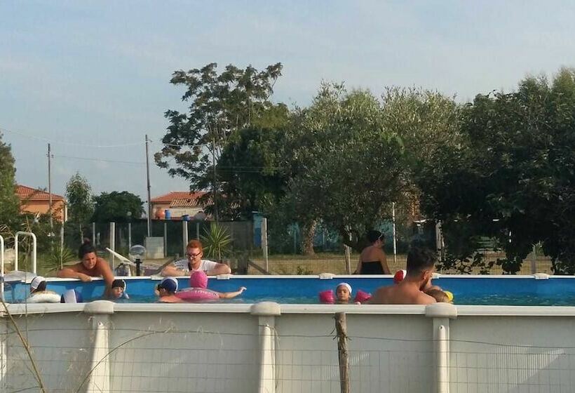 هتل Camping Ulisse