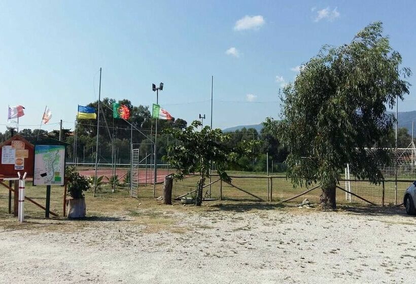 هتل Camping Ulisse