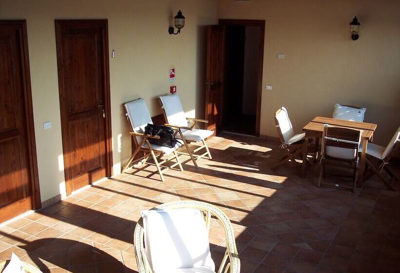 هتل روستایی Agriturismo Le Arcate