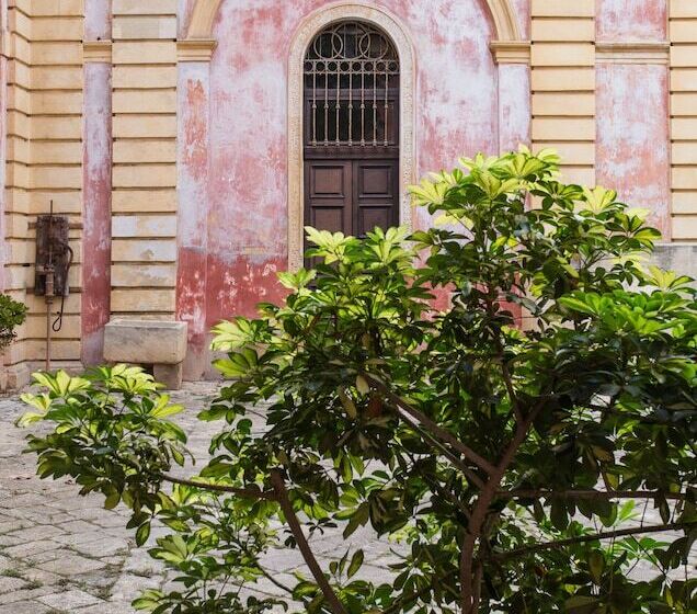 Palazzo Leuzzi B&b