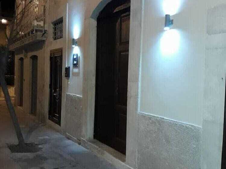 B&b Saffi