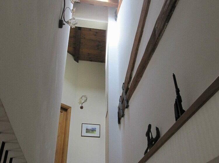 مبيت وإفطار Casa Rastia