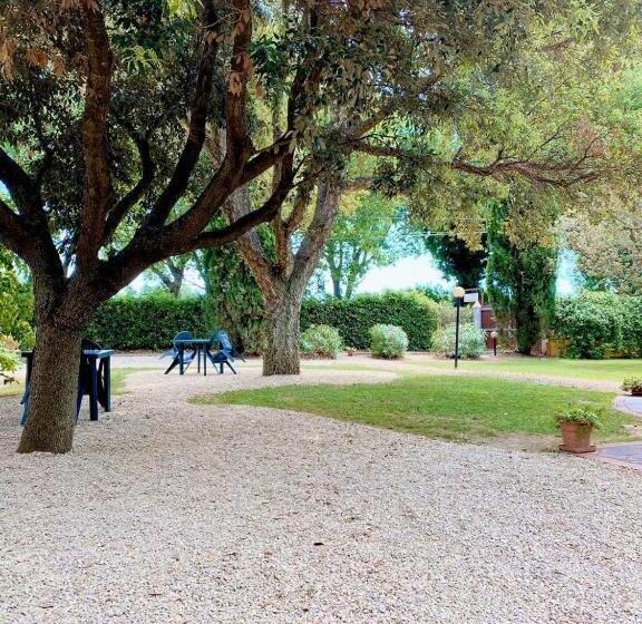 مبيت وإفطار Il Melarancio