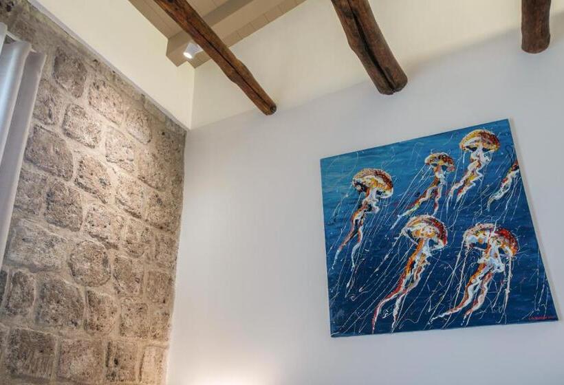 تختخواب و صبحانه La Chiaja Art&relais