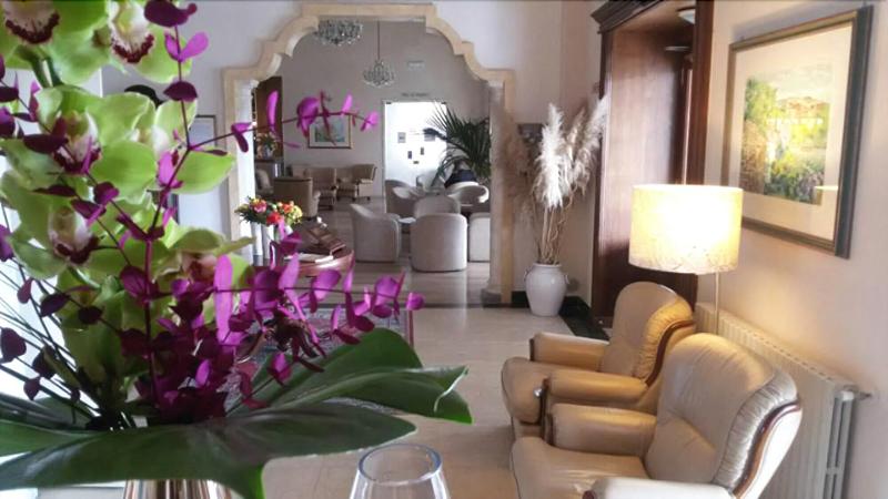酒店 Albergo Savoia Palace