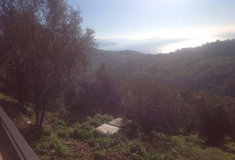 ペンション La Torretta Di Pollica