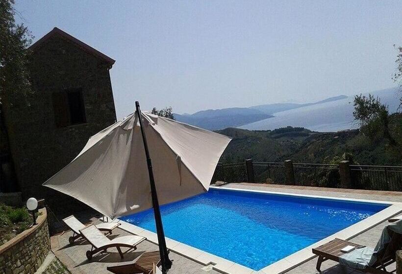 ペンション La Torretta Di Pollica