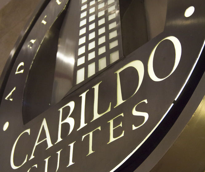 Aparthotel Cabildo Suites