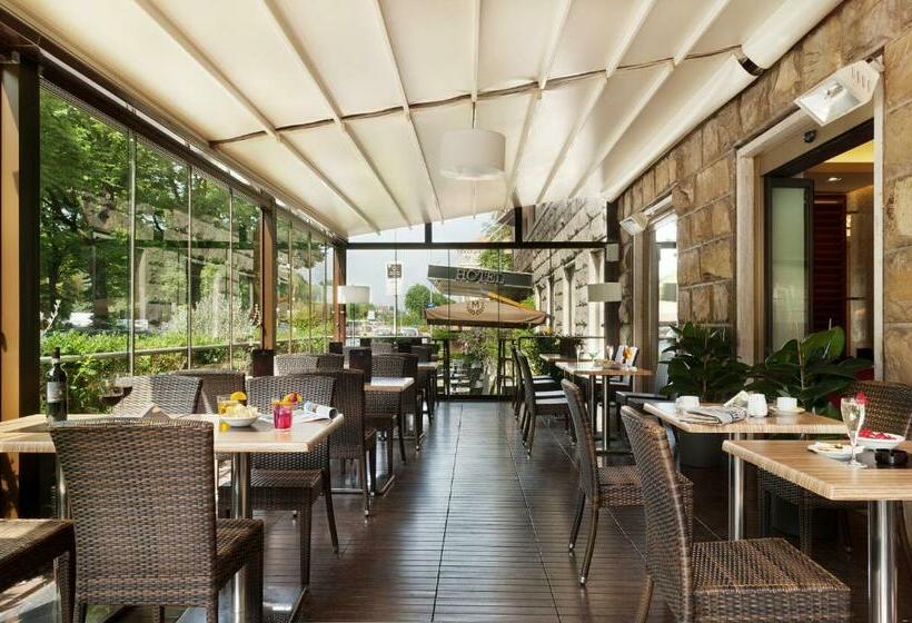 Fotos del hotel Fh55 Grand Hotel Mediterraneo:  98