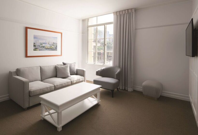 هتل Adina Apartment  Brisbane Anzac Square