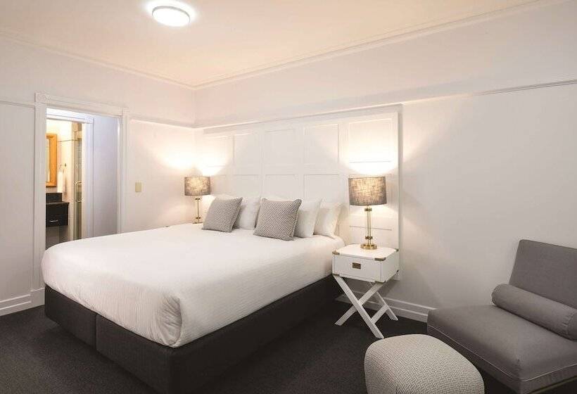 هتل Adina Apartment  Brisbane Anzac Square
