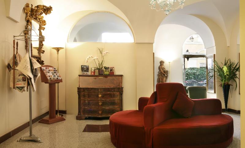 Fotos del hotel Albergo Santa Chiara:  9