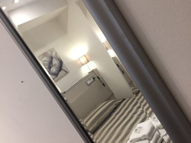 Fotos del hotel Alinari:  8