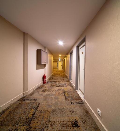 Fotos del hotel All Seasons:  17