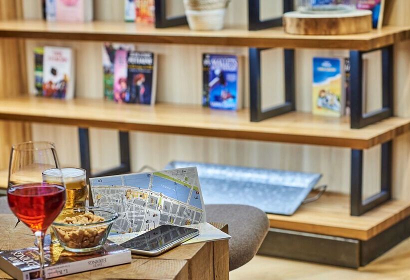 Fotos del hotel Campanile Lyon Centre  Berges Du Rhône:  22