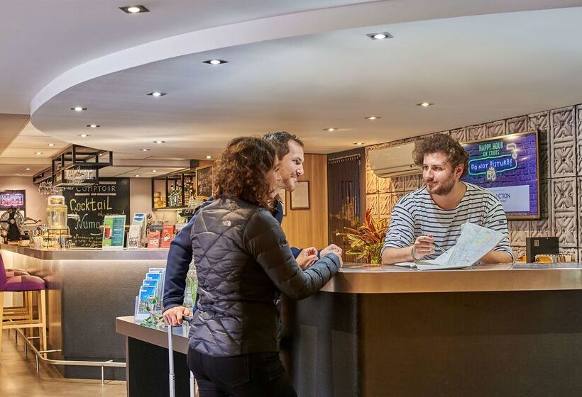 Fotos del hotel Campanile Lyon Centre  Berges Du Rhône:  19