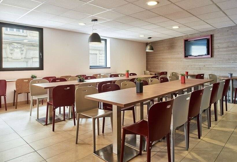 Fotos del hotel Campanile Lyon Centre  Berges Du Rhône:  67