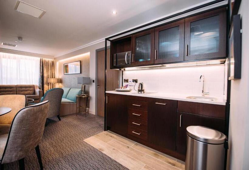 هتل Crowne Plaza   Belfast, An Ihg