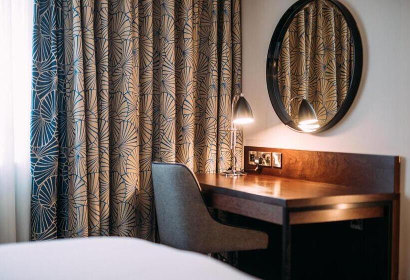 هتل Crowne Plaza   Belfast, An Ihg