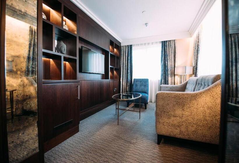 هتل Crowne Plaza   Belfast, An Ihg