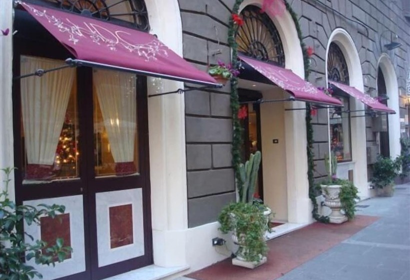 Fotos del hotel Dina:  4