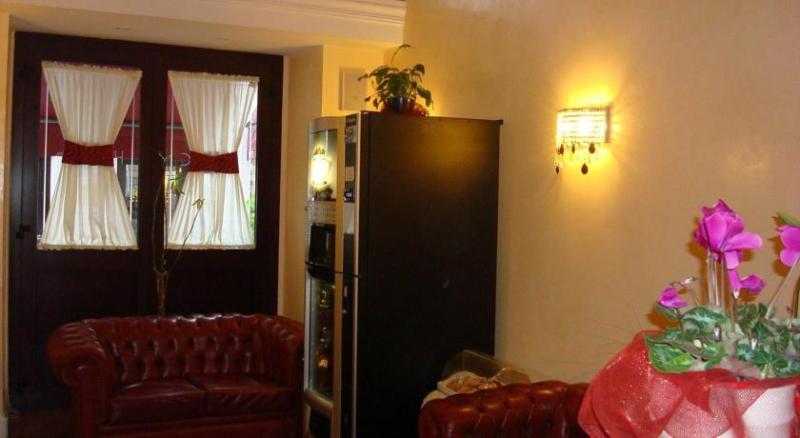 Fotos del hotel Dina:  17