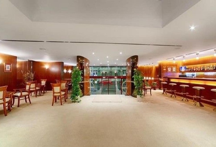 Fotos del hotel Duke Romana:  18