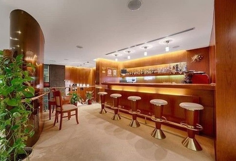 Fotos del hotel Duke Romana:  16