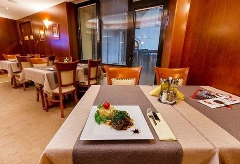 Fotos del hotel Duke Romana:  14