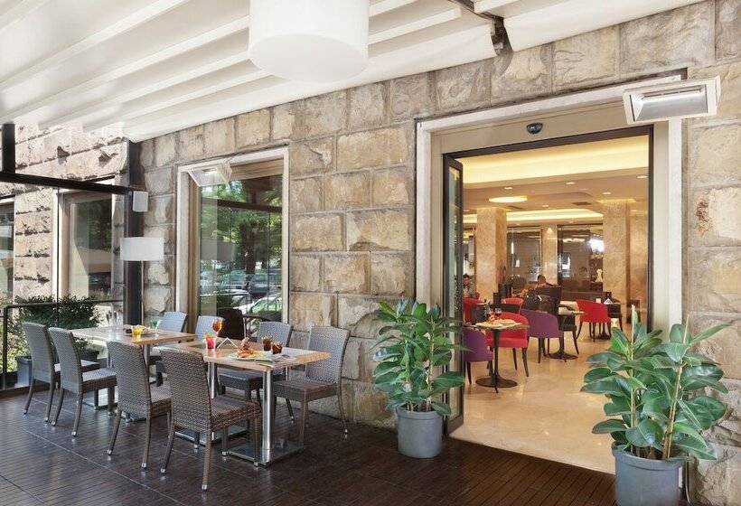 Fotos del hotel Fh55 Grand Hotel Mediterraneo:  54