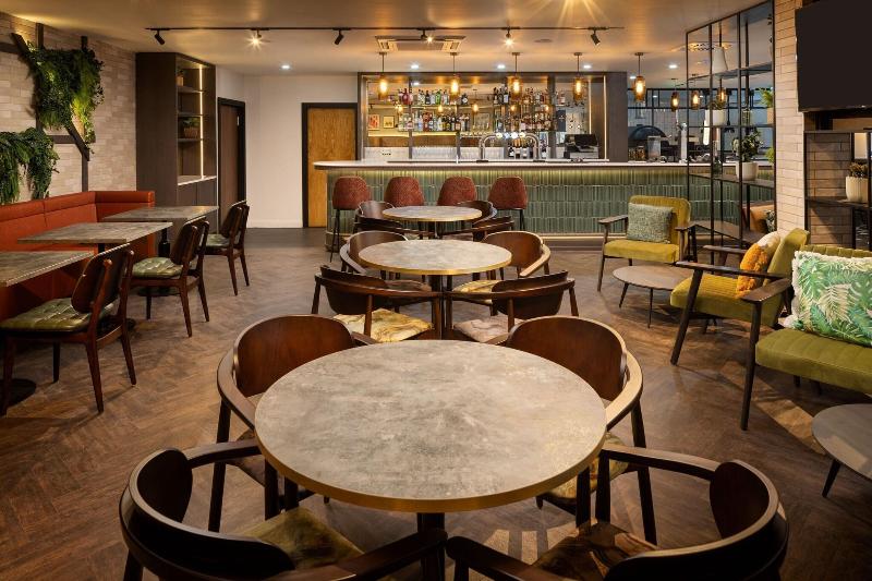هتل Four Points By Sheraton Edinburgh
