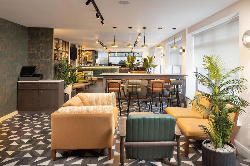 هتل Four Points By Sheraton Edinburgh
