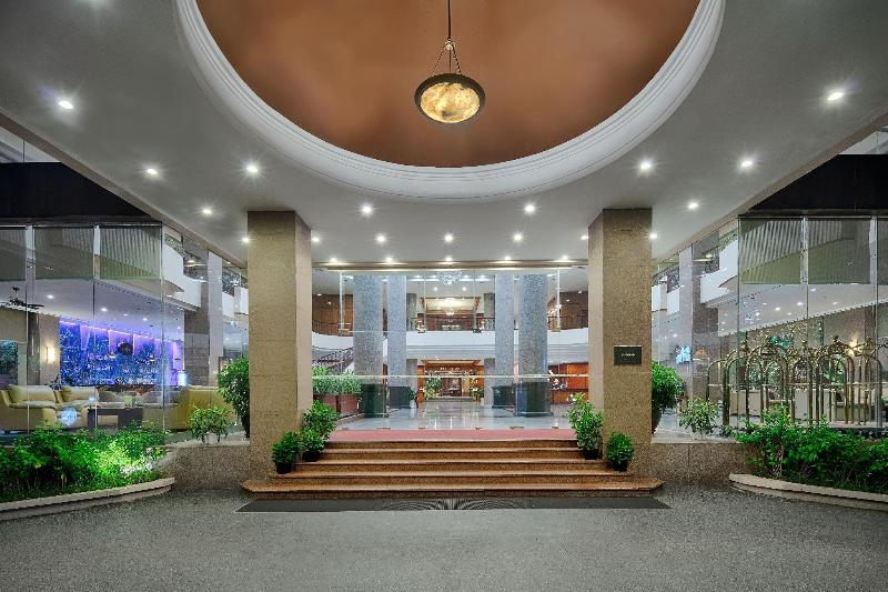 هتل Halong Plaza