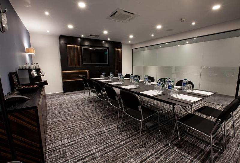 هتل Holiday Inn Birmingham City, An Ihg