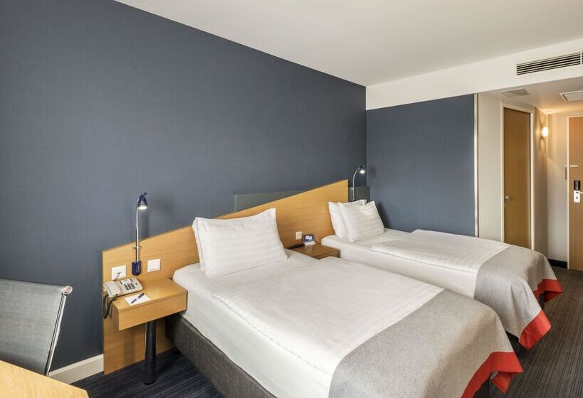 호텔 Holiday Inn Express Cologne Mülheim