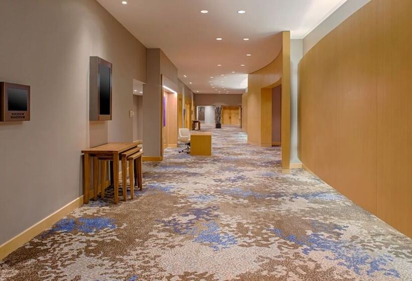 هتل Hyatt Regency Jersey City on the Hudson