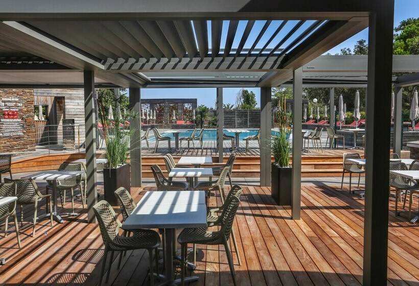 هتل Isola Hôtel