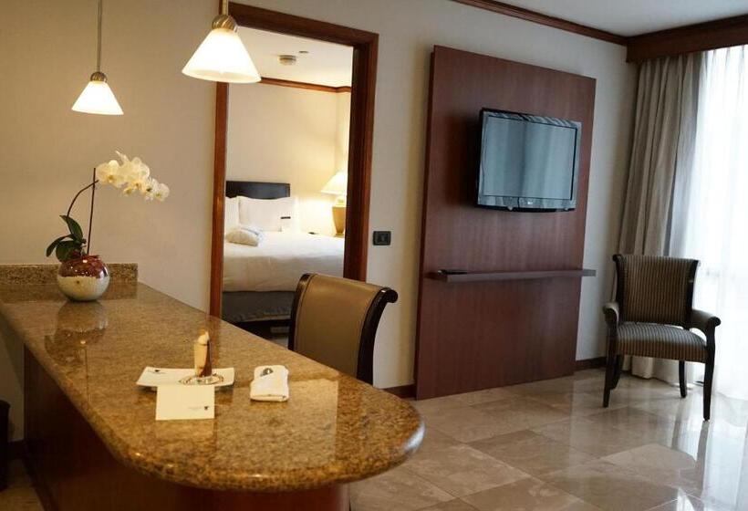 هتل Jw Marriott  Caracas