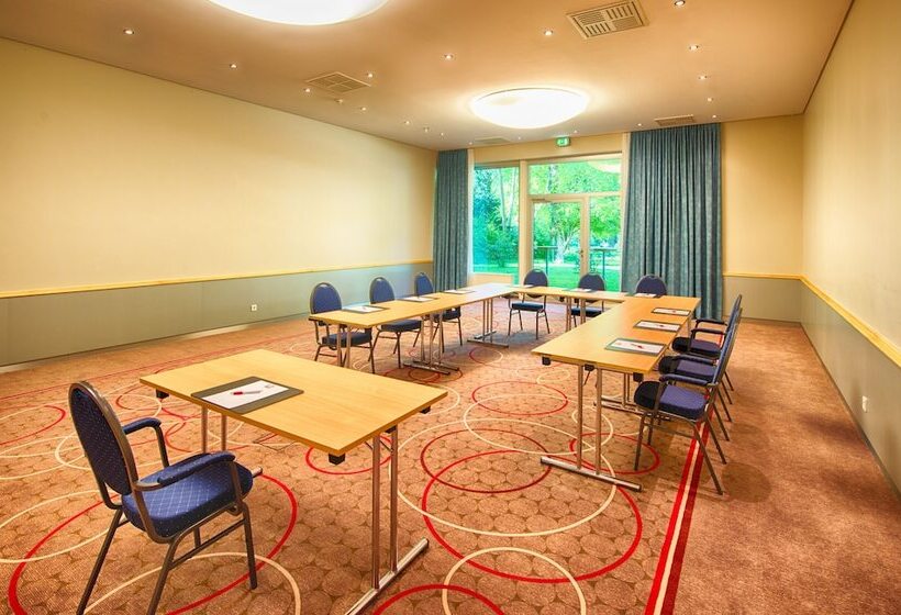 Fotos del hotel Leonardo Royal  Köln  Am Stadtwald:  9