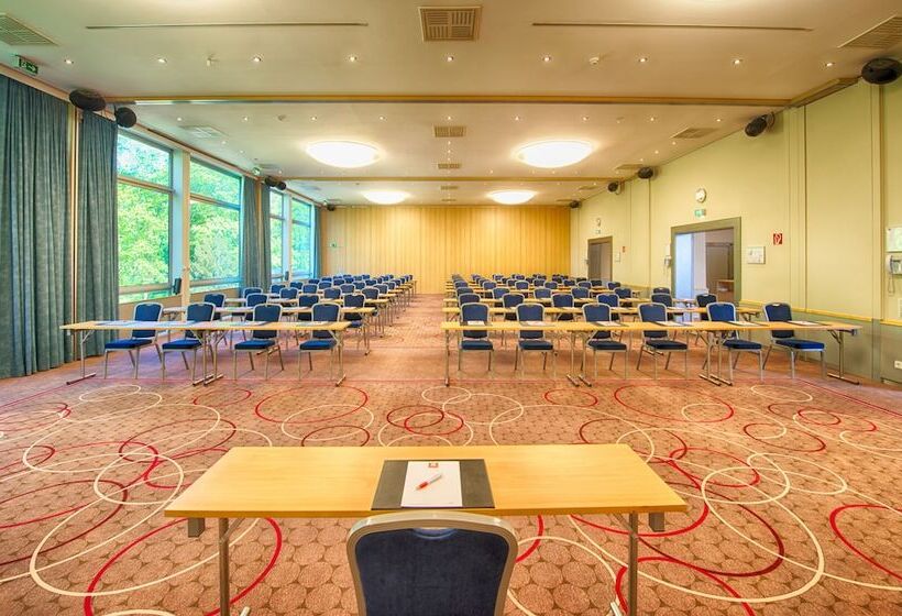 Fotos del hotel Leonardo Royal  Köln  Am Stadtwald:  10