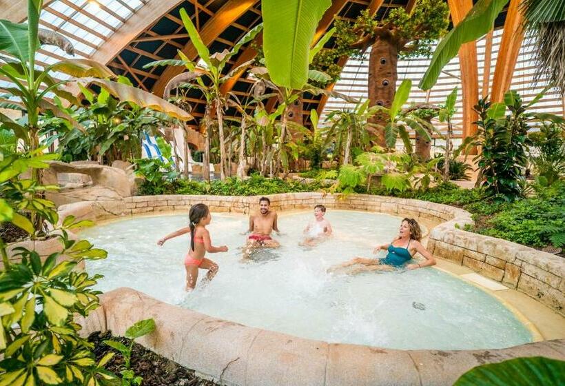 هتل Les Ormes Domaine Et Resort