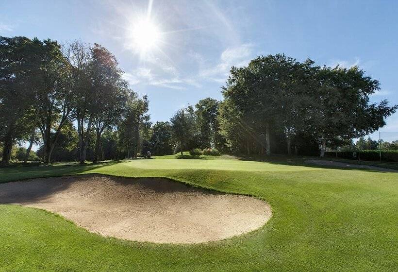 هتل Les Ormes Domaine Et Resort