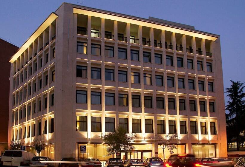 Fotos del hotel Mercure Roma Piazza Bologna:  23