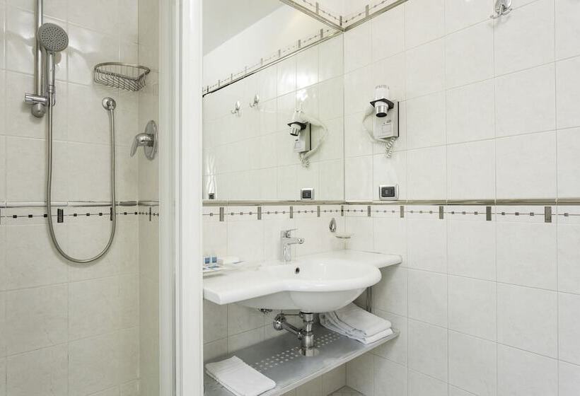 Fotos del hotel Millenn:  20