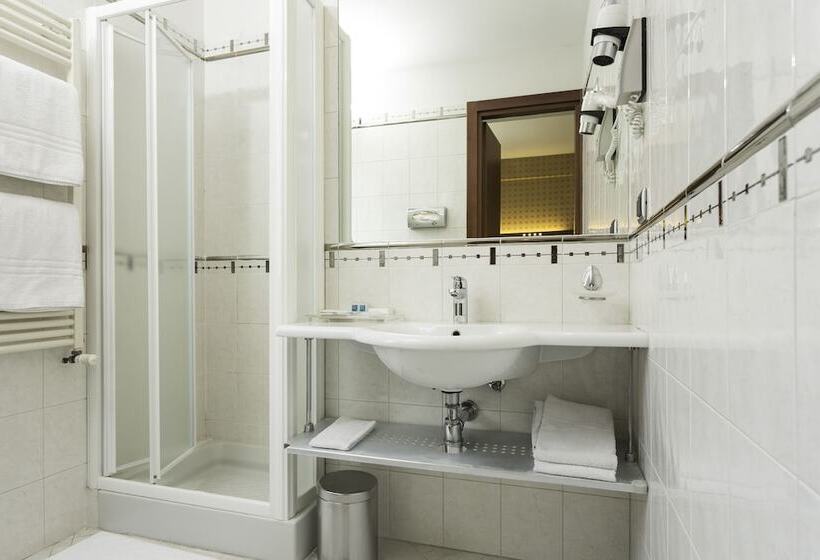 Fotos del hotel Millenn:  17