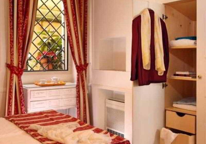 Fotos del hotel Modigliani:  7