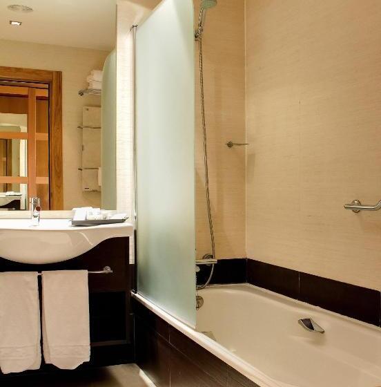 Fotos del hotel Oca Palacio De La Llorea  & Spa:  43