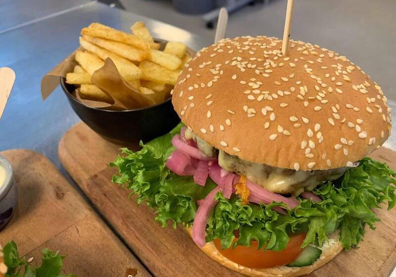 ホテル Aiden By Best Western Haugesund Airport