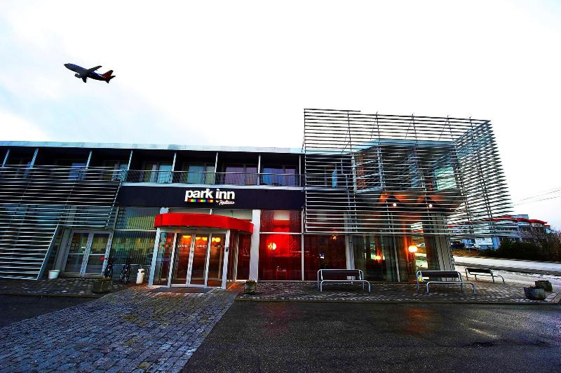 בית מלון כפרי Aiden By Best Western Haugesund Airport